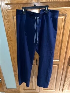 Figs Navy Women's Sweatpants with Light Gray Drawstring